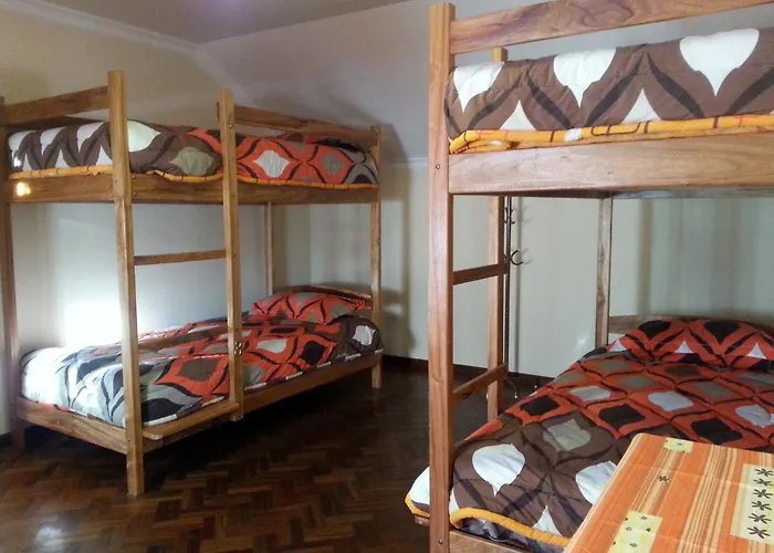Villa Oropeza Hostel